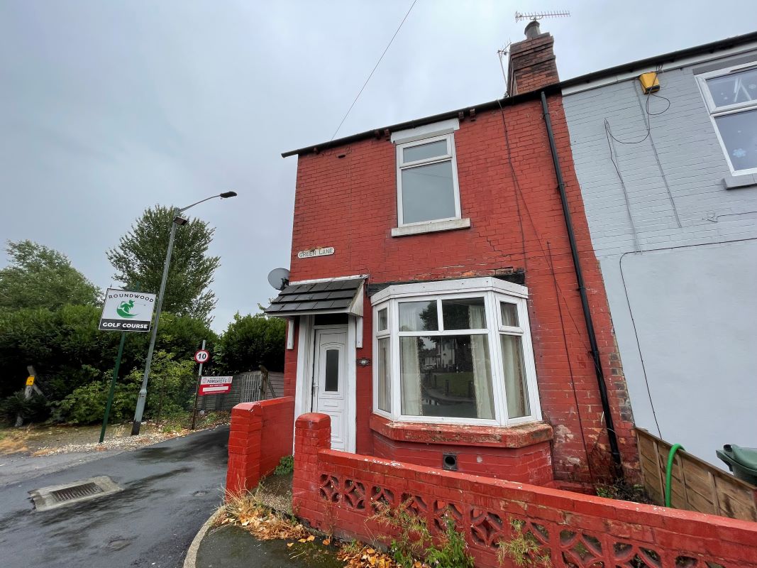 End Terrace Property in Rotheram - For Sale with Auction House South Yorkshire for £18,000 (September 2022)
