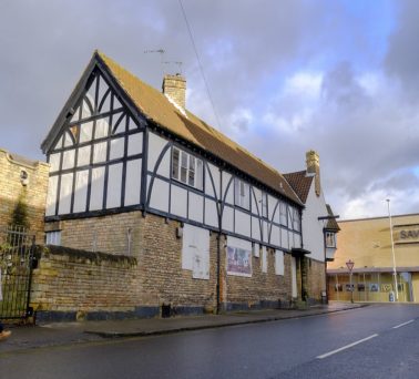 Grade II Listed Pub in Worksop - For Sale with Allsop Auctions for a Guide price of £100,000 (March 2023)