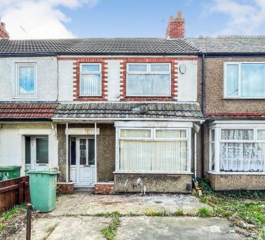 3 Bed Terrace House in Grimsby - For Sale with Auction House Lincolnshire, North Notts and South Yorks with a Guide Price of £15,000 (April 2023)