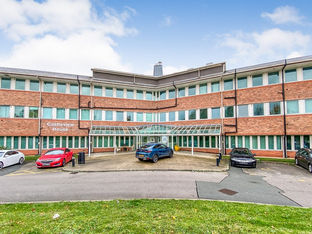 1 Bed Ground Floor Flat in Runcorn - For Sale with Savills Auctions with a Guide Price of £20,000 (May 2023)