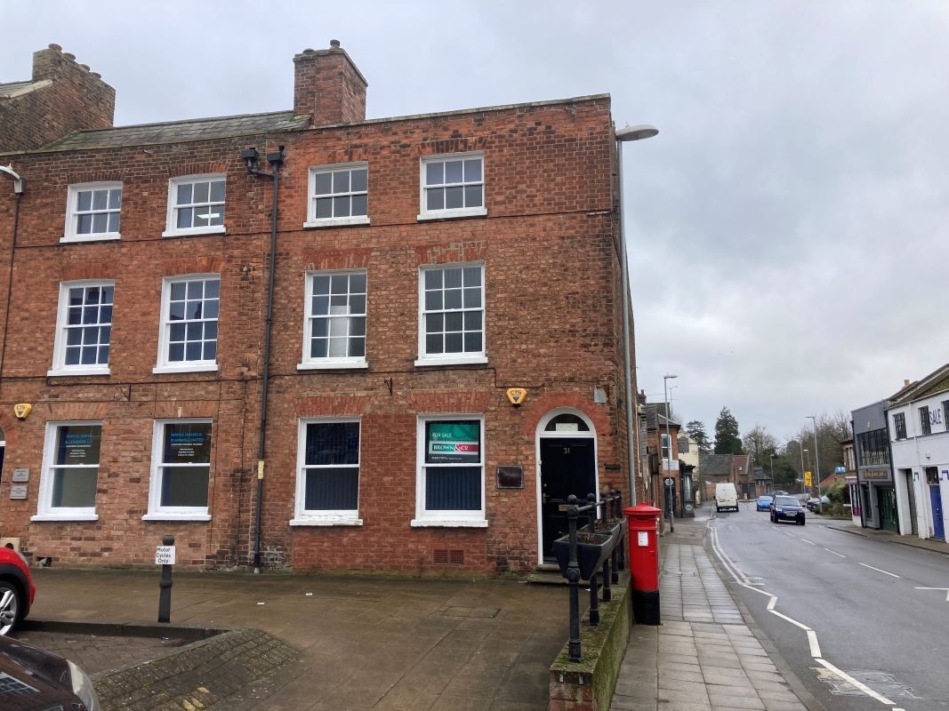 3 Bed House in Wisbech - For Sale with Brown & Co Auctions with a Guide Price of £80-100,000 (June 2023)