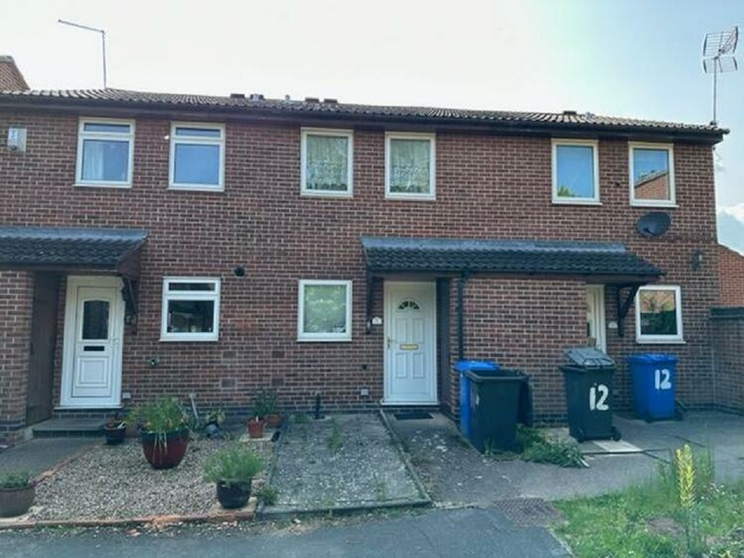 2 Bed Mid Town House in Derby - For Sale with SDL Property Auctions with a Guide Price of £45,000 (June 2023)