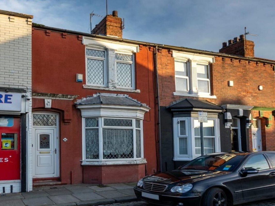 2 Bed Terrace House in Middleborough - For Sale with GoTo Properties with an Opening Bid of £60,000 (June 2023)