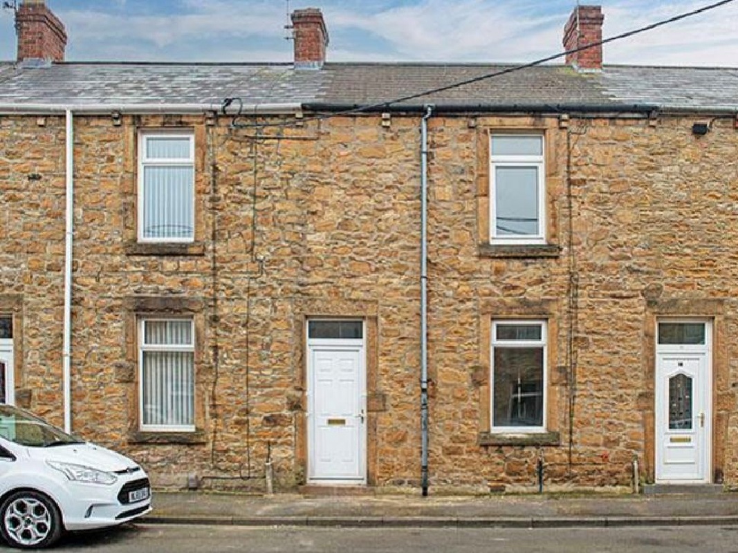 3 Bed Mid-Terrace Property in Blaydon-on-Tyne - For Sale with Town & Country Property Auctions with a Guide Price of £35,000 (June 2023)
