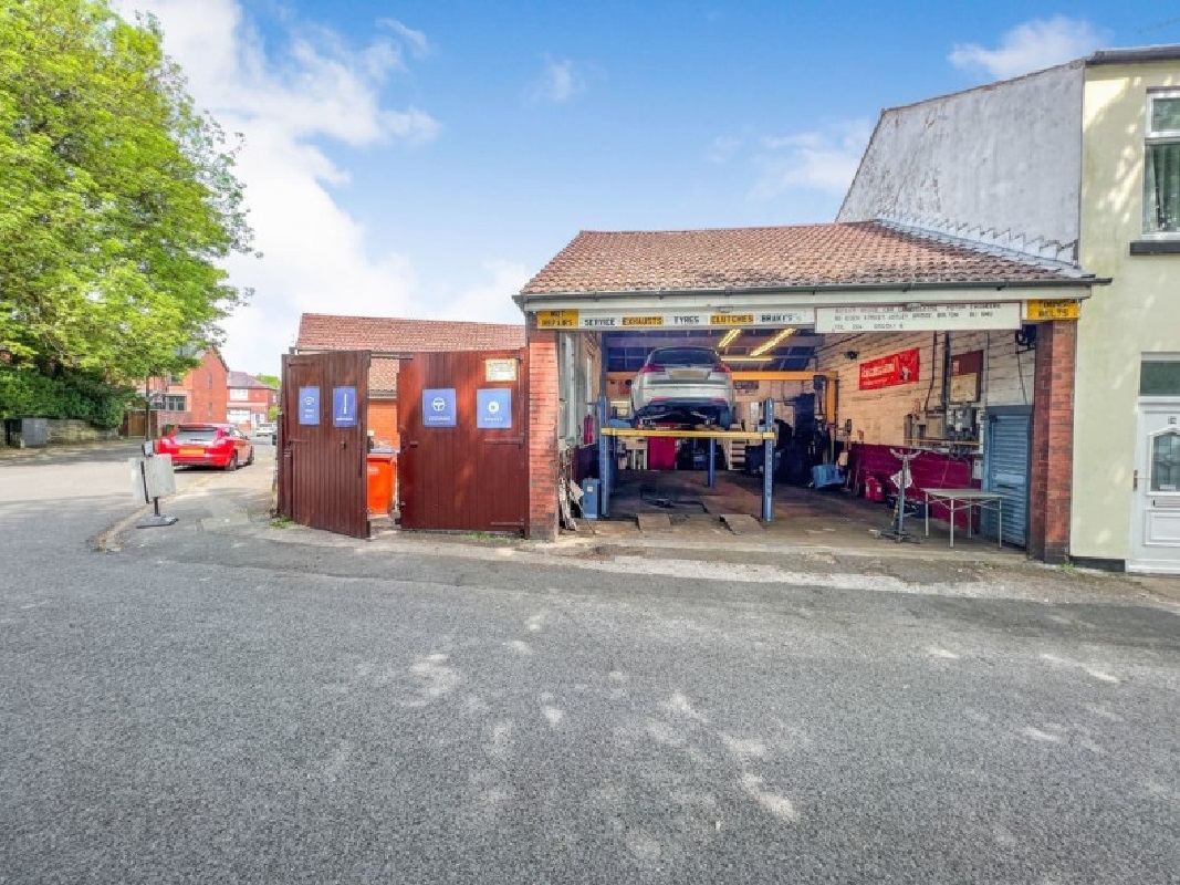 Garage and Store in Bolton - For Sale with Pugh Auctions with a Guide Price of £170,000 (June 2023)