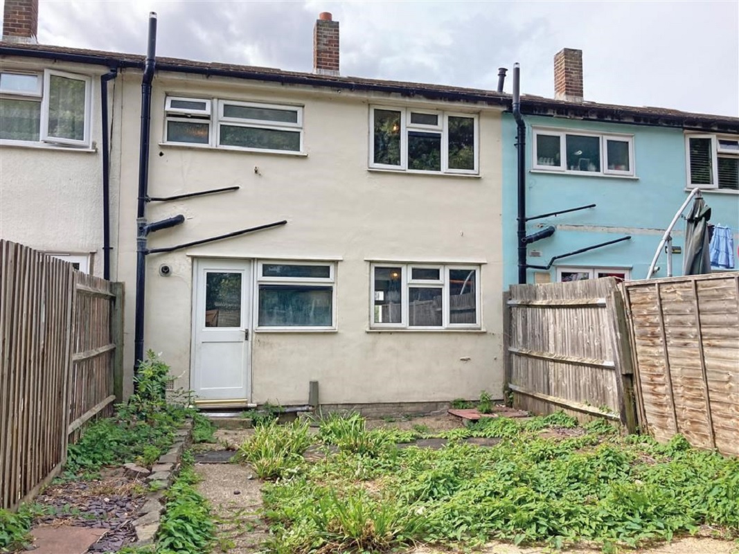 3 Bed Terrace Property in Deal - For Sale with Barnard Marcus Auctions with a Guide Price of £289,000 (July 2023)