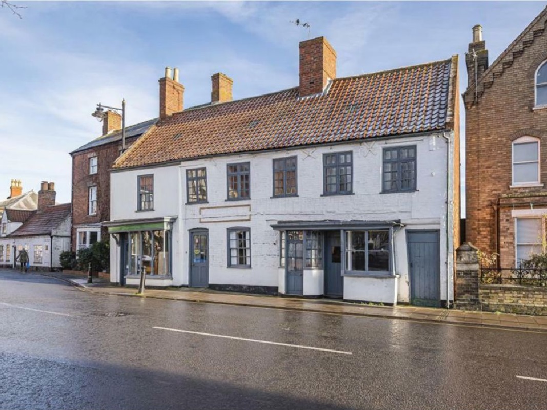 Grade II Listed 3 Bed Property in Spilsby - For Sale with Newton Fallowell Property Auctions with a Guide Price of £225,000 (September 2023)