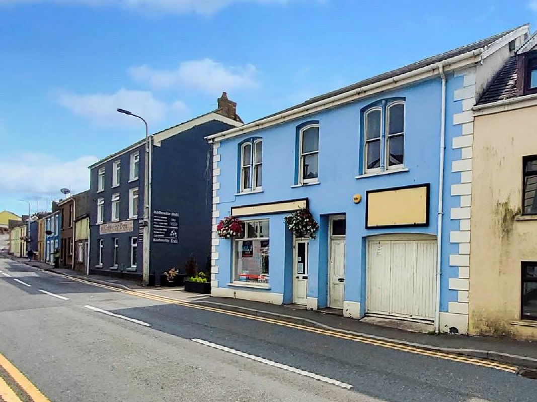 Mixed Use Property in Kidwelly - For Sale with Paul Fosh Property Auctions with a Guide Price of £125,000 (August 2023)