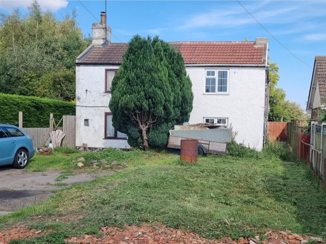 2 Bed Semi-Detached Cottage in Boston - For Sale with Taylor James Property Auctions with a Guide Price of £25,000 (September 2023)