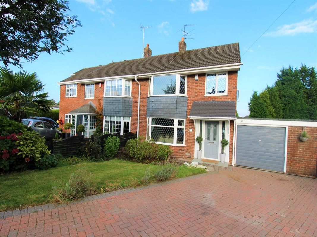 3 Bed Semi-Detached House in Stoke-on-Trent - For Sale with GoTo Properties with an Opening Bid of £230,000 (September 2023)