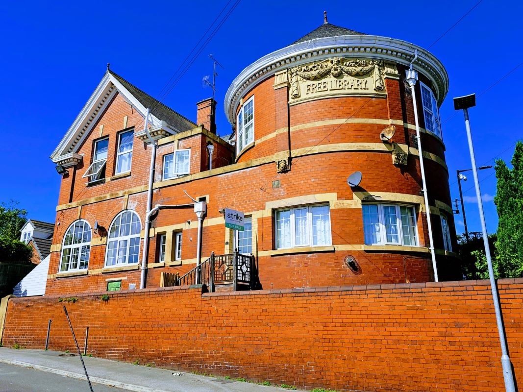 Five Luxury Apartments in Rotherham - For Sale with Town and Country Property Auctions with a Guide Price of £775,000 (September 2023)
