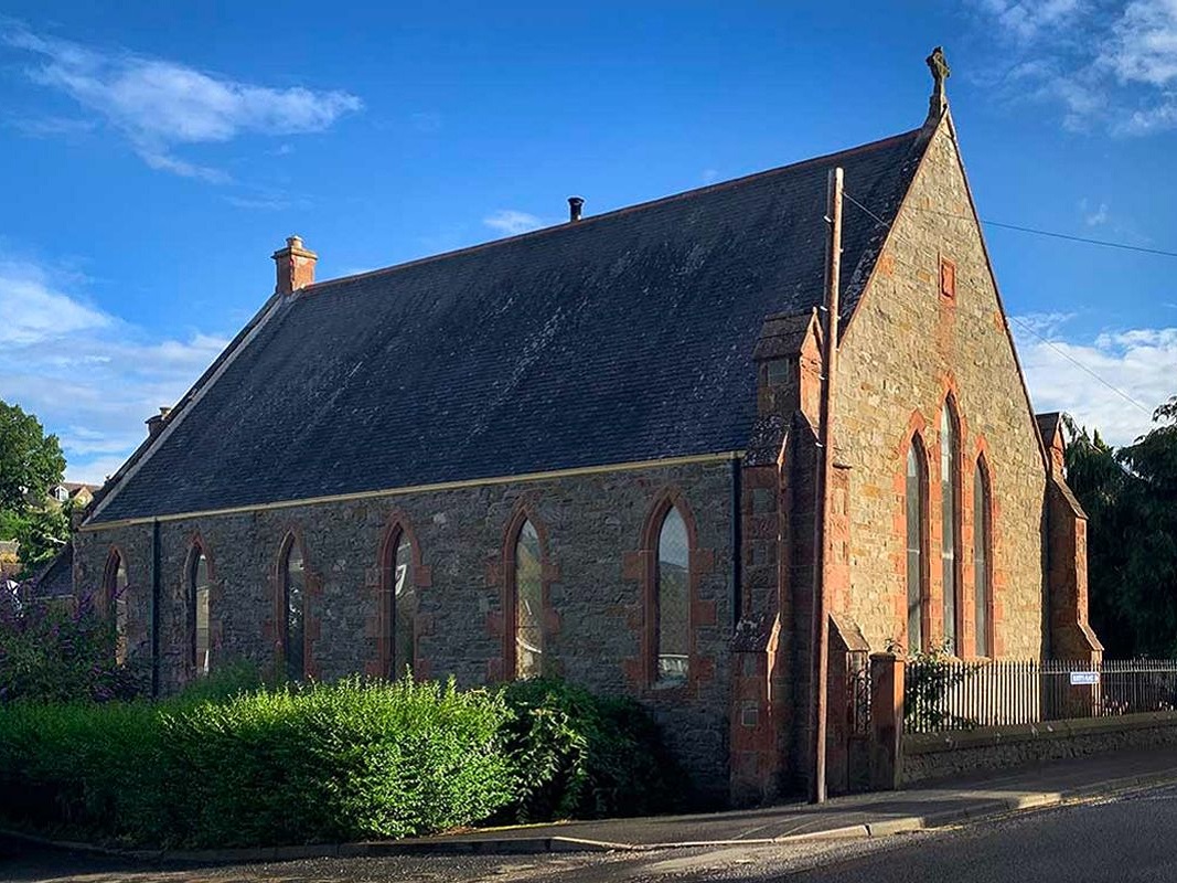 1 Bed 19th Converted Church in Selkirk - For Sale with Future Property Auctions with a Minimum Opening bid of £115,000 (October 2023)