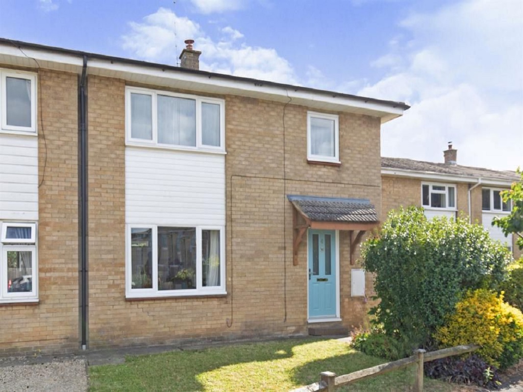 3 Bed End Terrace House in Southam - For Sale with Town and Country Property Auctions with a Guide Price of £175,000 (October 2023)