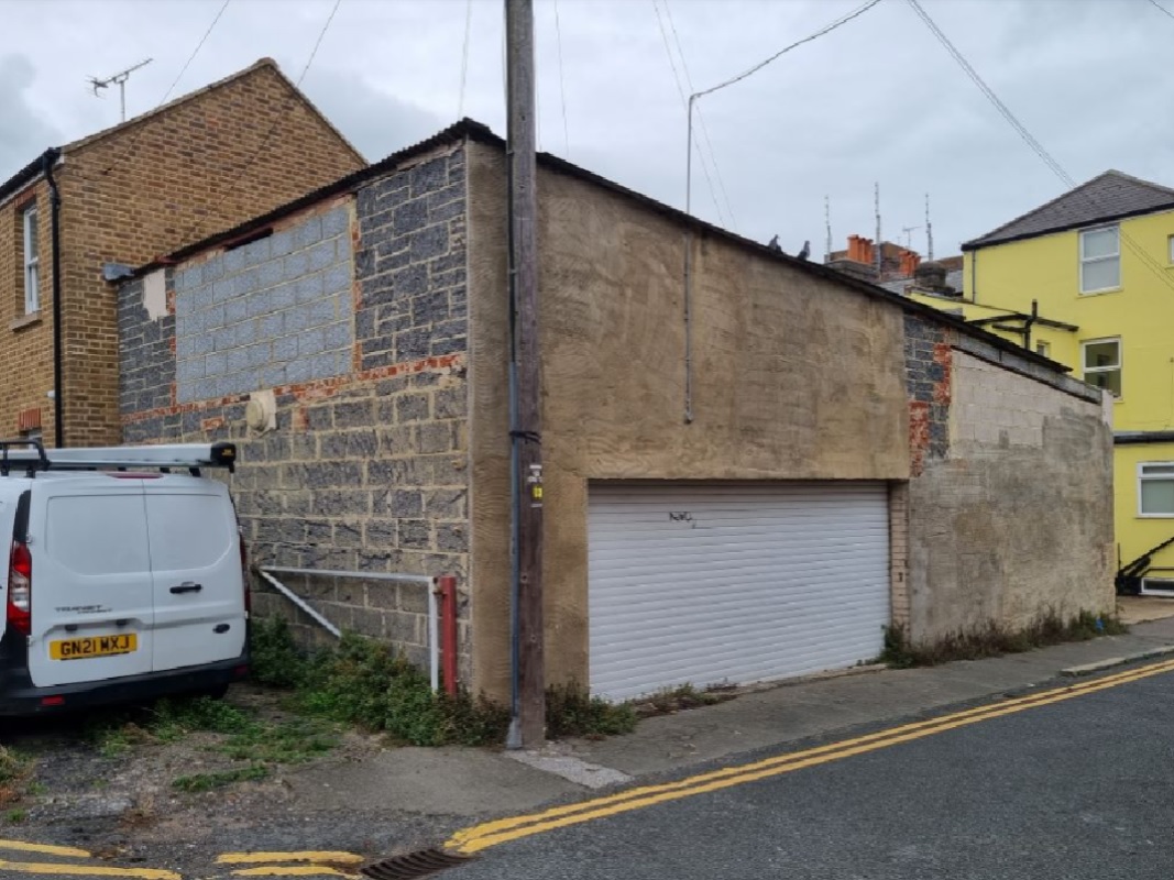 Single Storey Building with Planning Application for 3 Bed House in Ramsgate - For Sale with Auction House London with a Guide Price of £25,000 (October 2023)