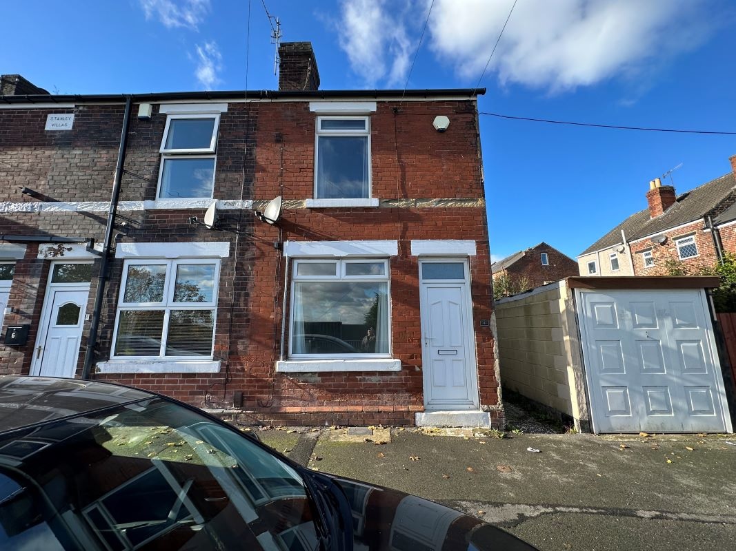 2 Bed End Terrace House in Sheffield - For Sale with Auction House South Yorkshire with a Guide Price of £20,000 (November 2023)