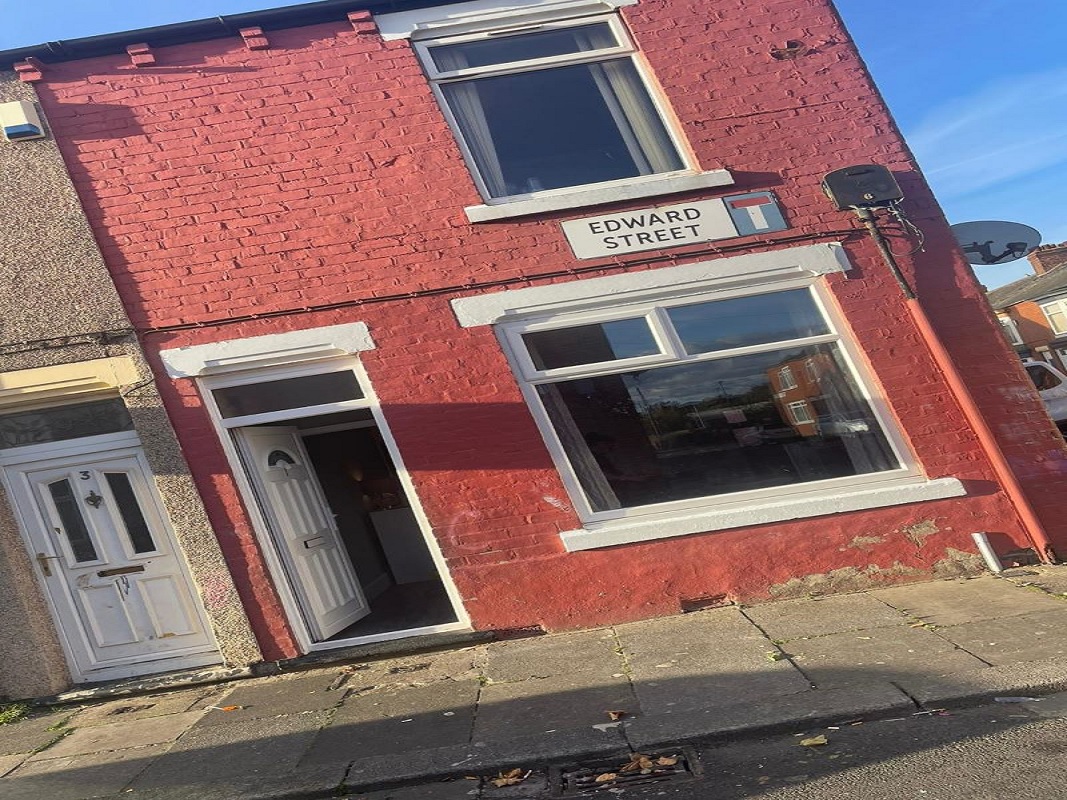 3 Bed End Terrace Property in Middlesbrough - For Sale with Town & Country Property Auctions with a Guide Price of £36,000 (November 2023)