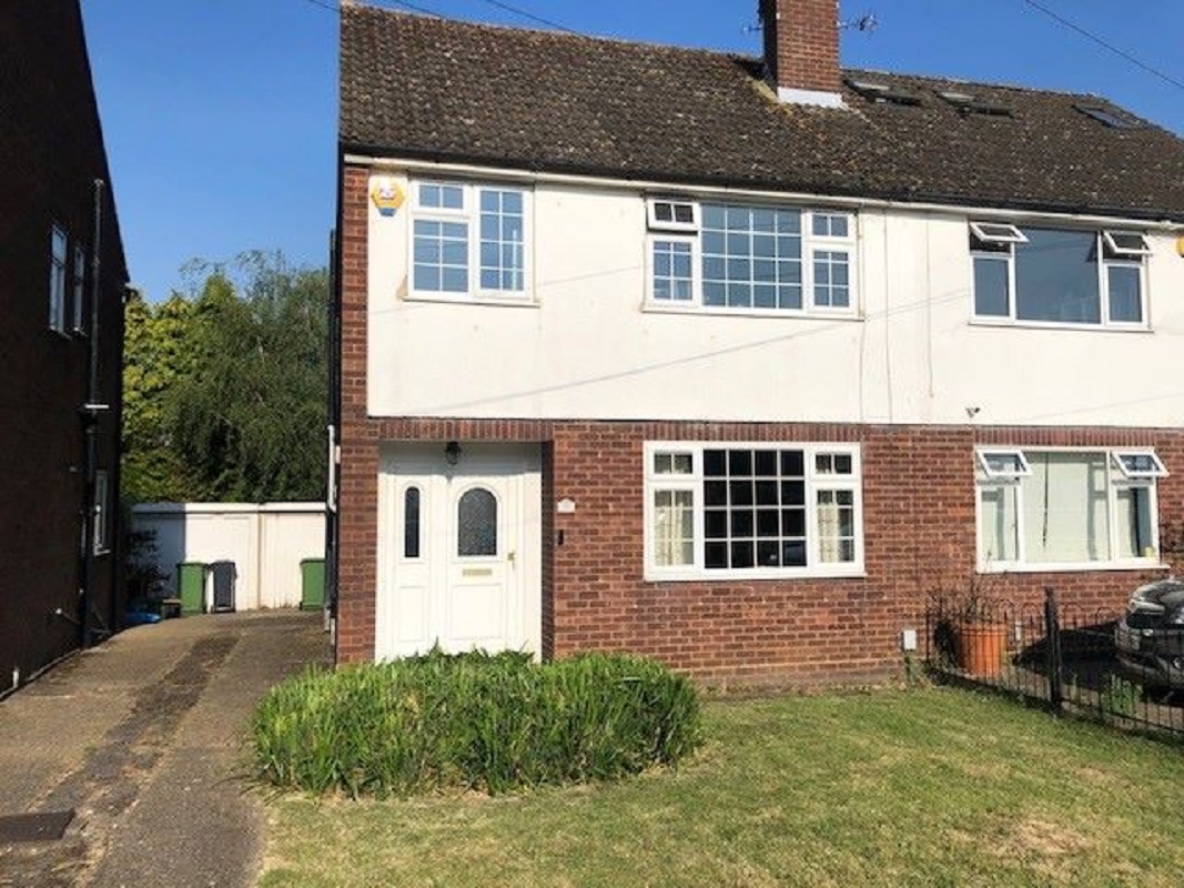 3 Bed House with Rear Extension and Loft Conversion Approved in Waltham Cross - For Sale with Town & Country Property Auctions with a Guide Price of £490,000 (November 2023)