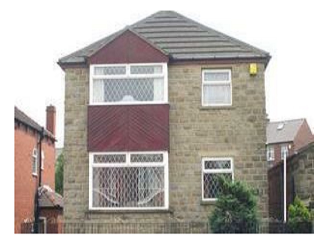 3 Bed Detached House in Dewsbury - For Sale with Town & Country Property Auctions with a Guide Price of £195,000 (January 2024)