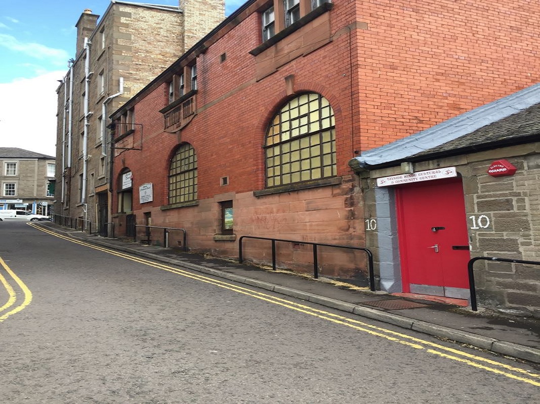Commercial Unit in Dundee - For Sale with Online Property Auctions Scotland with a Guide Price of £20,000 (December 2023)