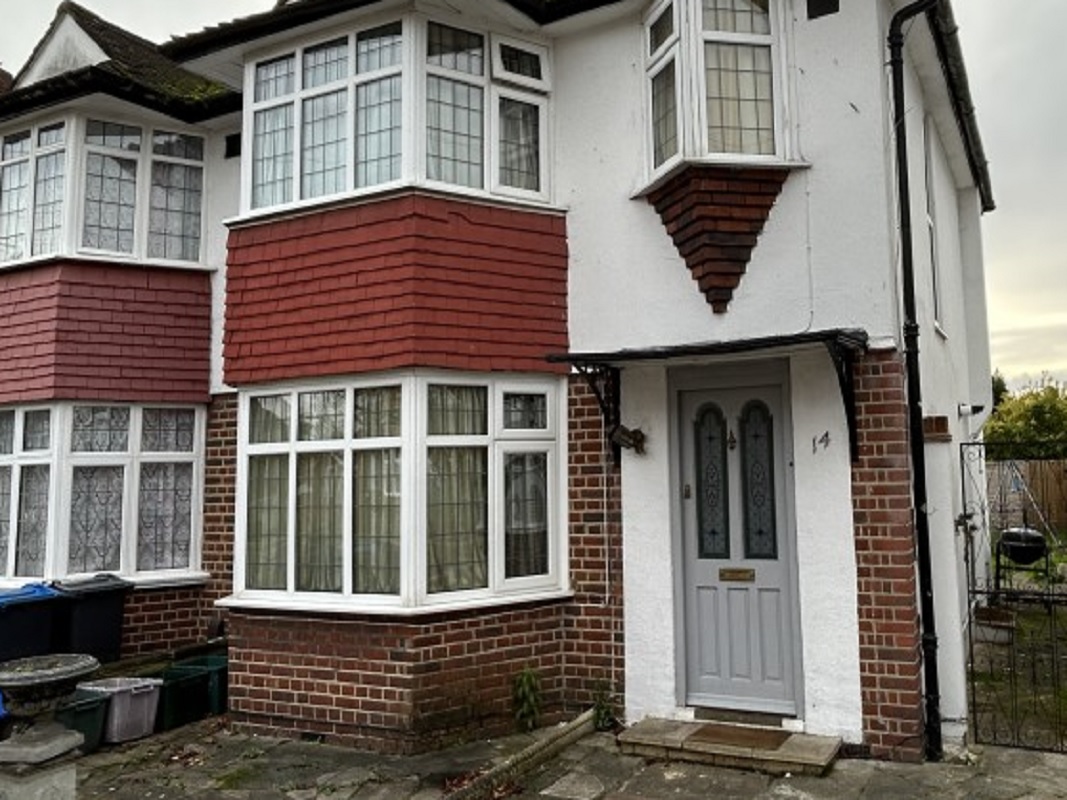 End Terrace House with Planning in Mitcham - For Sale with Allsop Auctions with a Guide Price of £400,000 (December 2023)