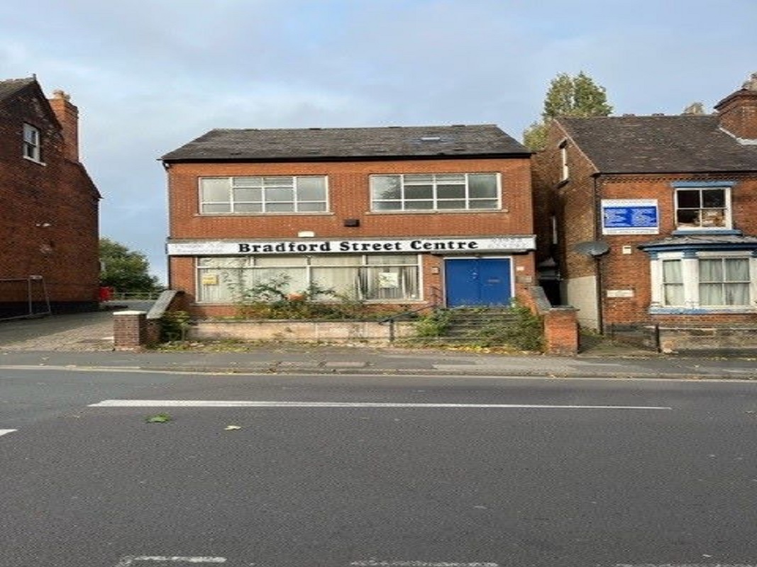 Office Premises in Walsall - For Sale with Town & Country Property Auctions with a Guide Price of £295,000 (December 2023)