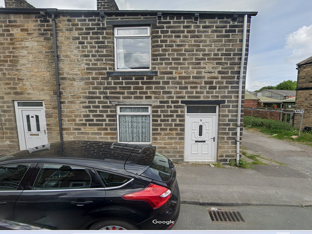 2 Bed End Terrace Property in Barnsley - For Sale with Auction Hammer Midlands Property Auctions with a Guide Price of £50,000 (January 2024)