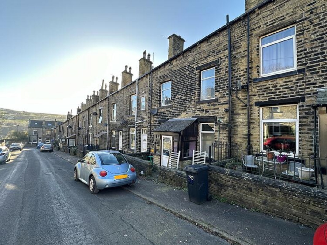 2 Bed Mid Terrace House in Sowerby Bridge - For Sale with SDL Property Auctions with a Guide Price of £89,000 (February 2024)