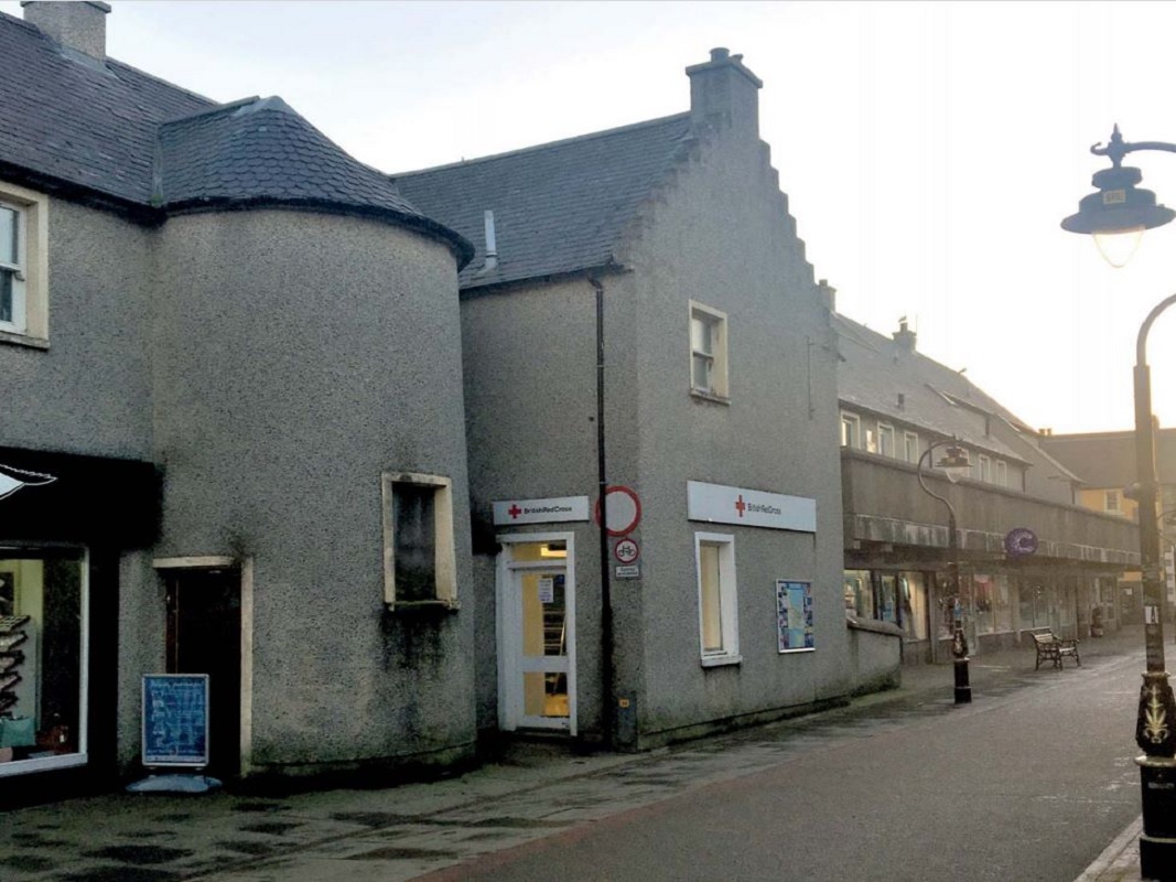 Town Centre Commercial Unit in Thurso - For Sale with Online Property Auction Scotland with a Guide Price of £43,500 (January 2024)