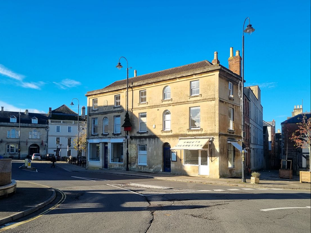 Town Centre Mixed-Use Property in Chippenham - For Sale with Strakers Auctions with a Guide Price of £190,000 (January 2024)
