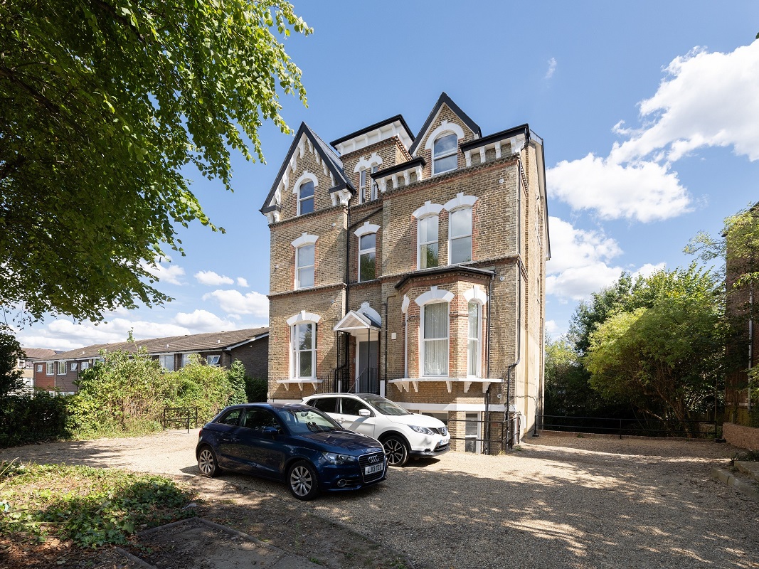 8 Flats in a Detached Building in Norwood Junction - For Sale with Allsop Auctions with a Guide Price of £1,800,000 (February 2024)