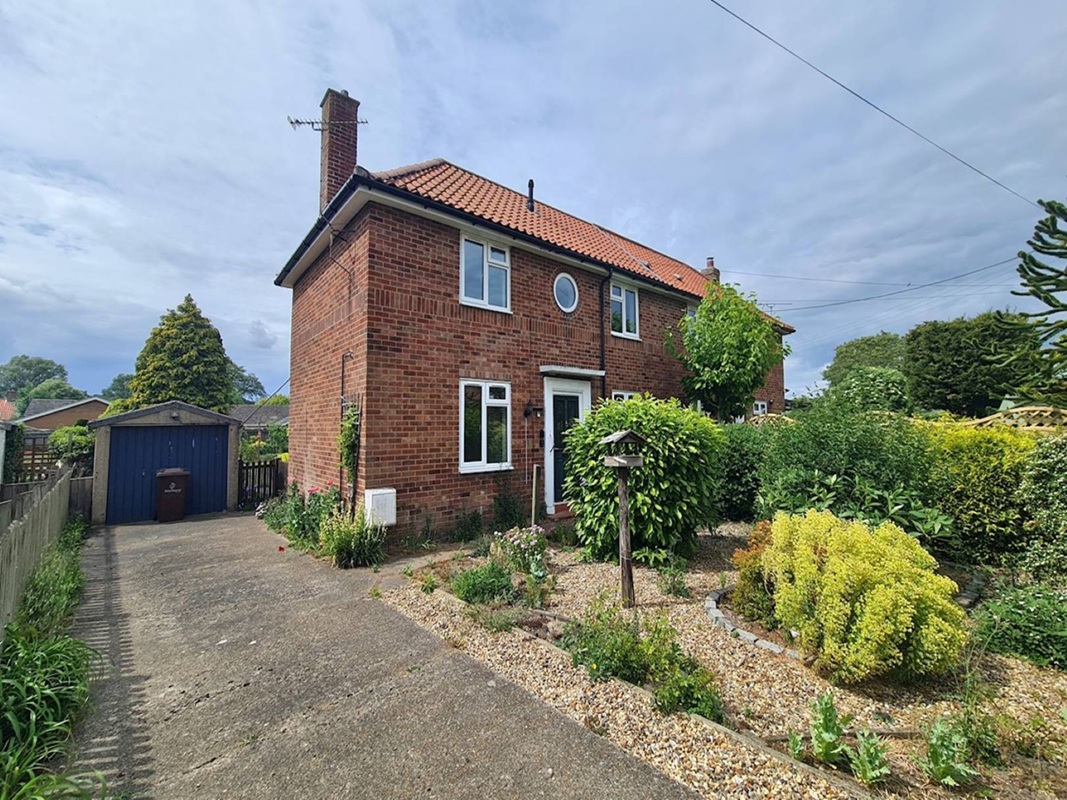 3 Bed Semi Detached Property in Norwich - For Sale with BidX1 Property Auctions with a Guide Price of £140,000 (June 2025)