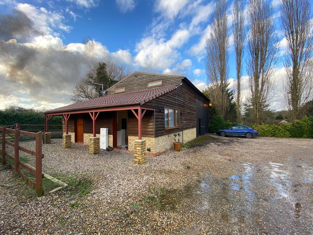 Office Building on Large Land in Harlow - For Sale with Auction Property with a Guide Price of £600,000 (October 2025)