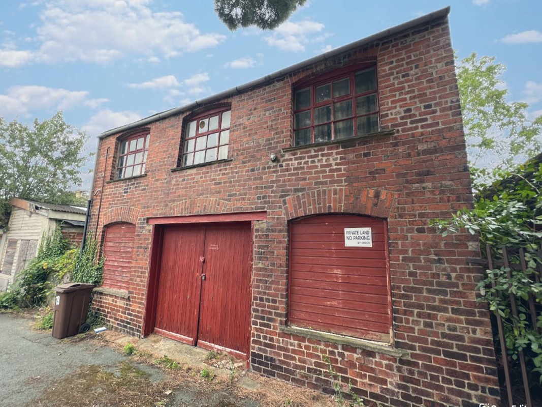 2 Storey Brick Built Garage in Barnsley - For Sale with Auction House South Yorkshire with a Guide Price of £2,000 (October 2025)