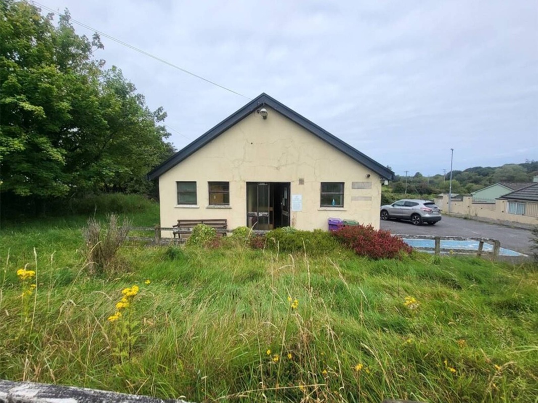 Detached Former Health Care Centre in Ballinfull - For Sale with O'Donnellan & Joyce Auctioneers with a Guide Price of €40,000 (October 2025)